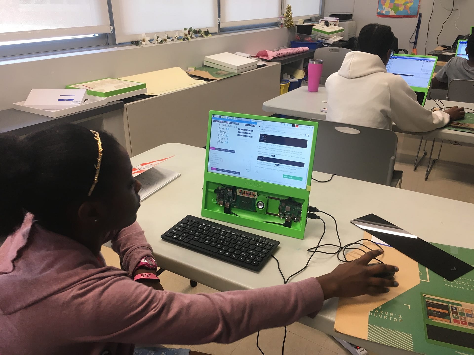 Kids using Sonic Pi to Music Program